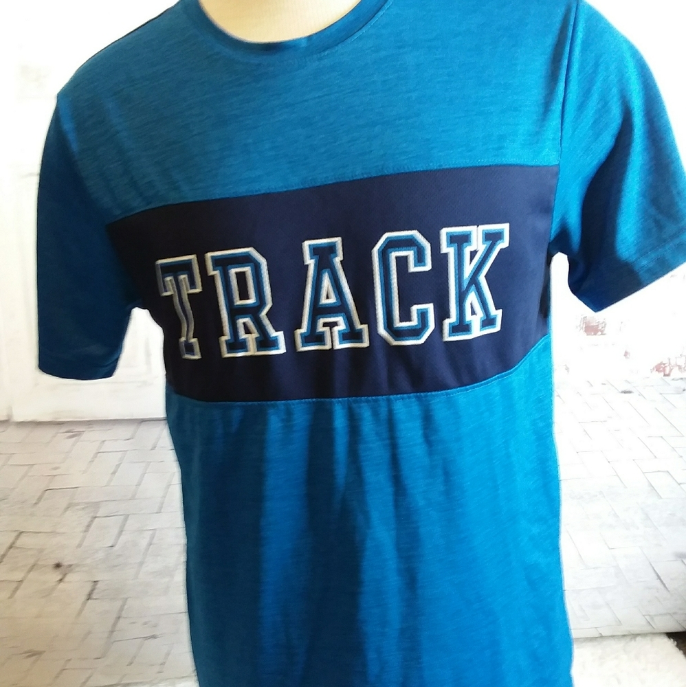 Old Navy Active blue Track graphic tee shirt - Picture 4 of 6